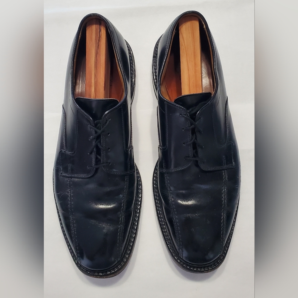 Vintage Allen Edmonds Hillcrest black leather lace-up dress shoe Men Size 10.5